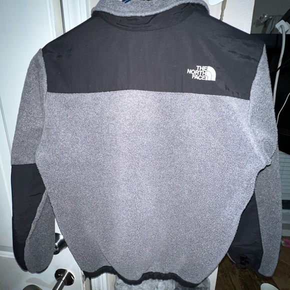 The North Face Fleece jacket boys Size Large - Picture 6 of 6